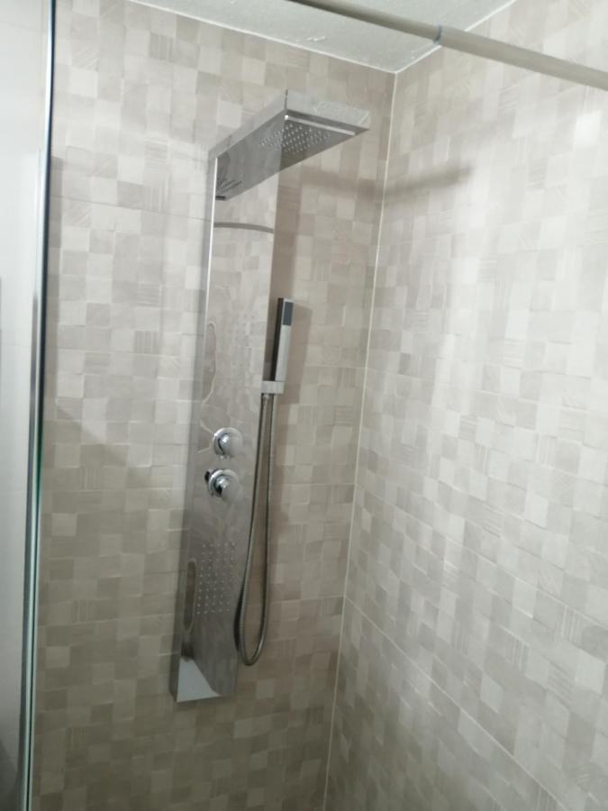 Contact Hotel Arc-En-Ciel - Reouverture - Entierement Renove Мюлуз Екстериор снимка