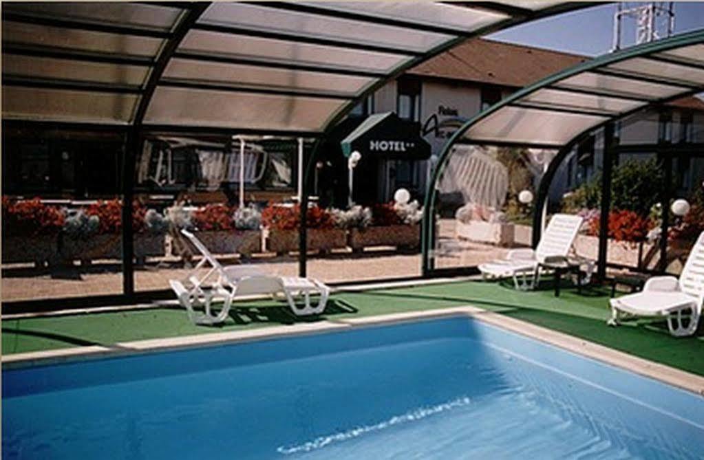 Contact Hotel Arc-En-Ciel - Reouverture - Entierement Renove Мюлуз Екстериор снимка